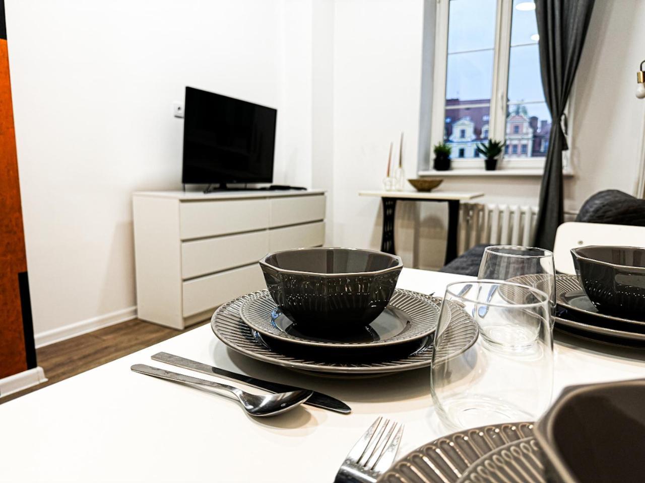 1min Walk To Market Square, Beautiful Views! Stylish 1br Kitchen * Wroclaw